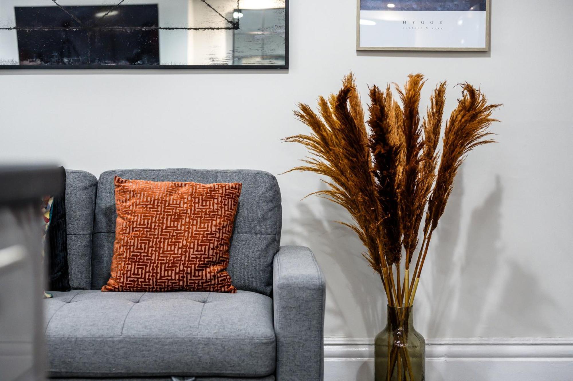 Anfield Cosy Stays - Air Host & Stay - Sleeps 14 Liverpool Eksteriør billede