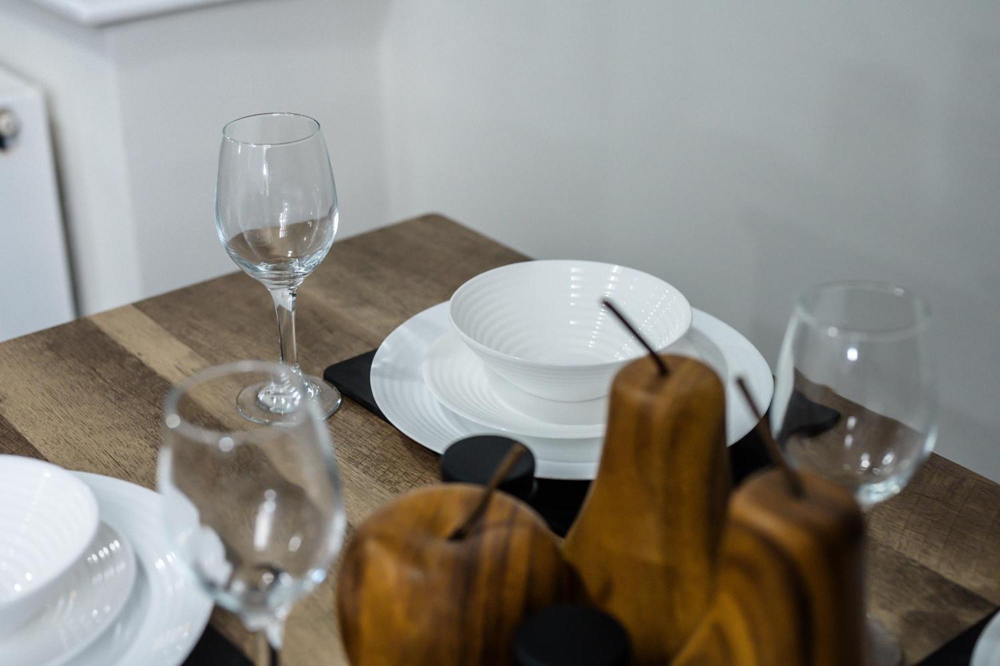 Anfield Cosy Stays - Air Host & Stay - Sleeps 14 Liverpool Eksteriør billede
