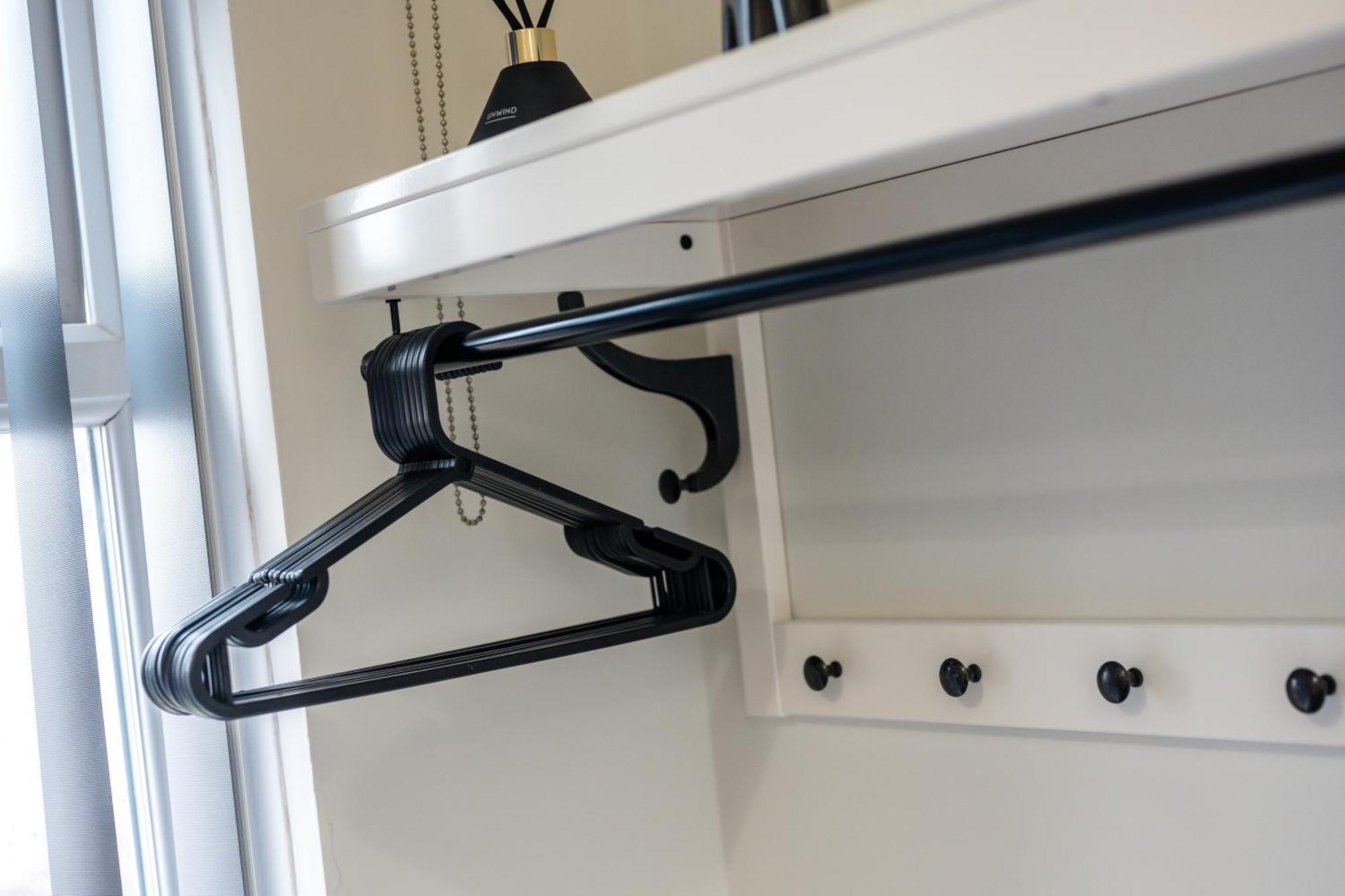 Anfield Cosy Stays - Air Host & Stay - Sleeps 14 Liverpool Eksteriør billede